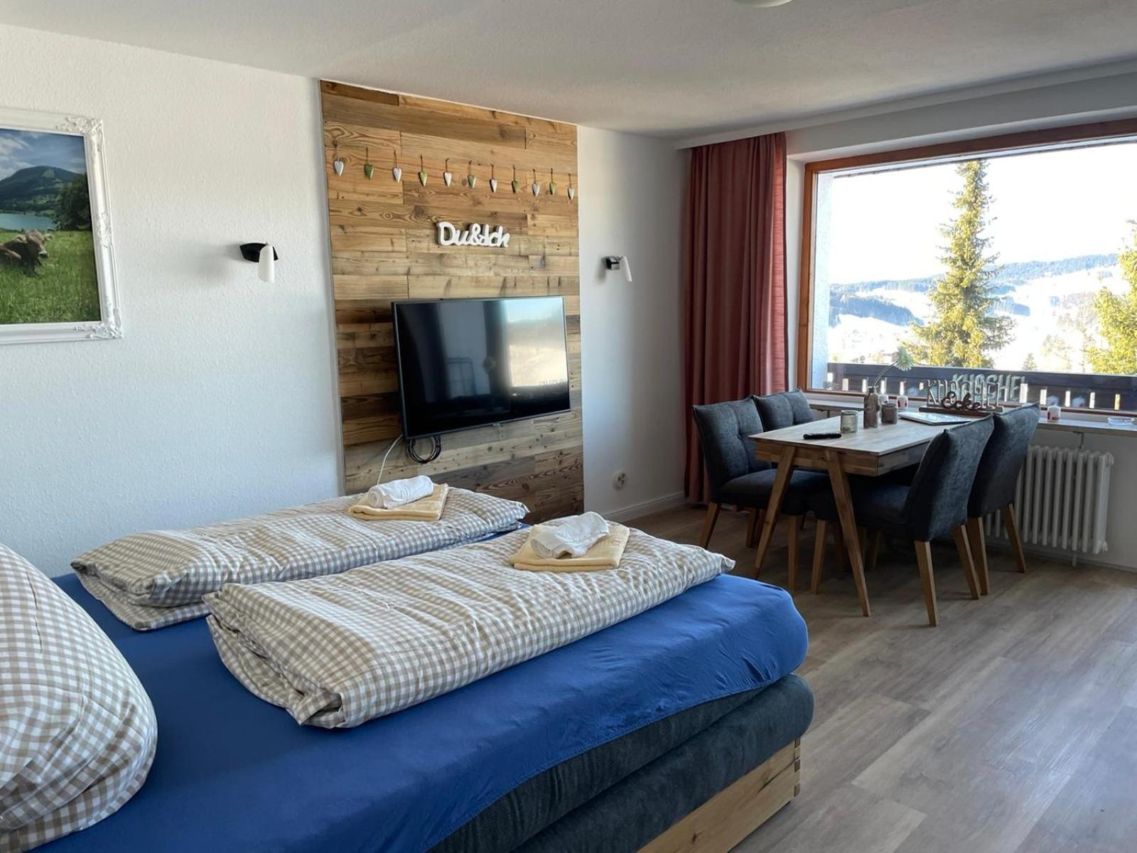 Ferienwohnung Oberallgaeu Ferienpark Mit Schwimmbad Missen Wilhams Ruang foto