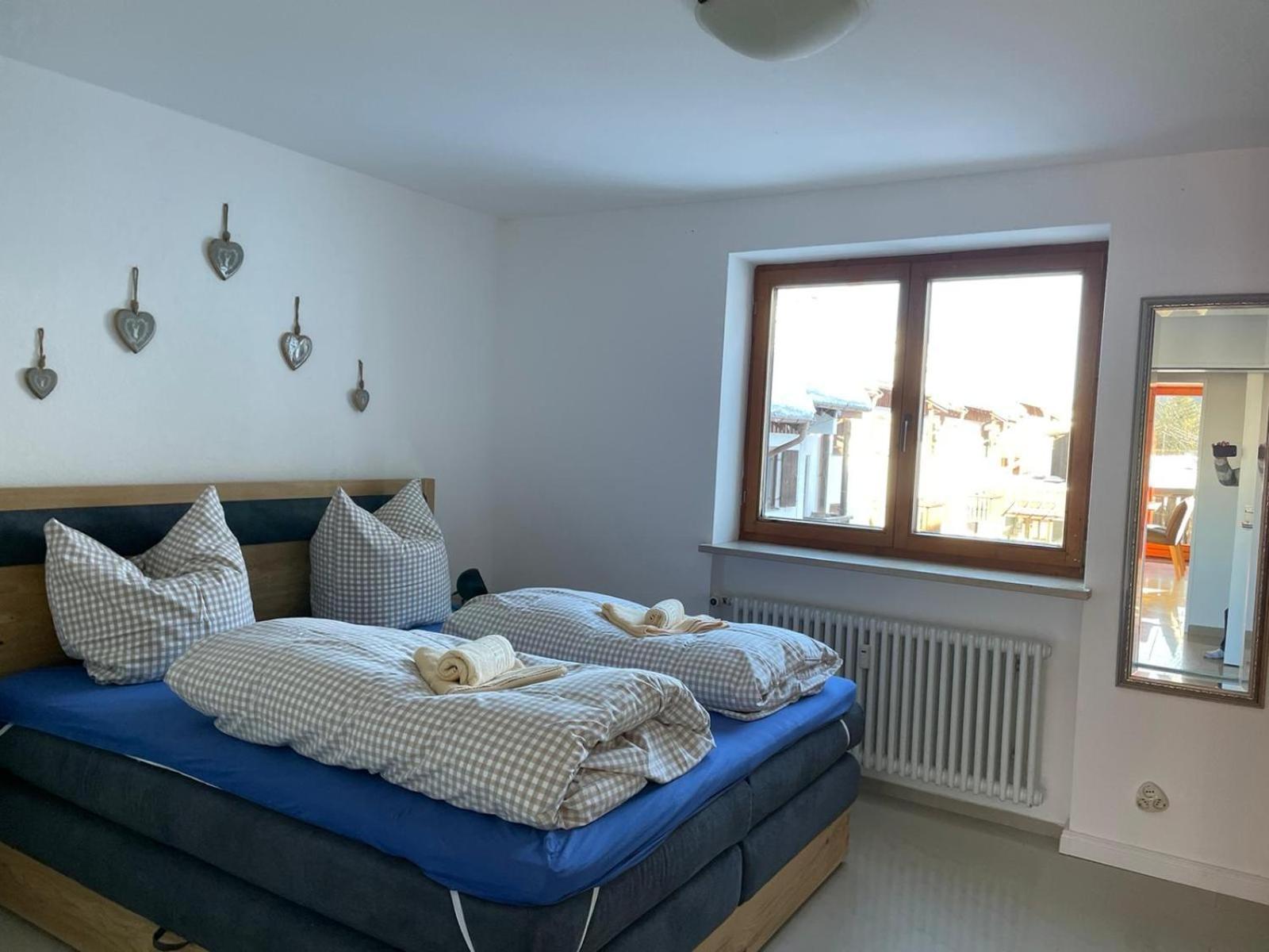Ferienwohnung Oberallgaeu Ferienpark Mit Schwimmbad Missen Wilhams Ruang foto